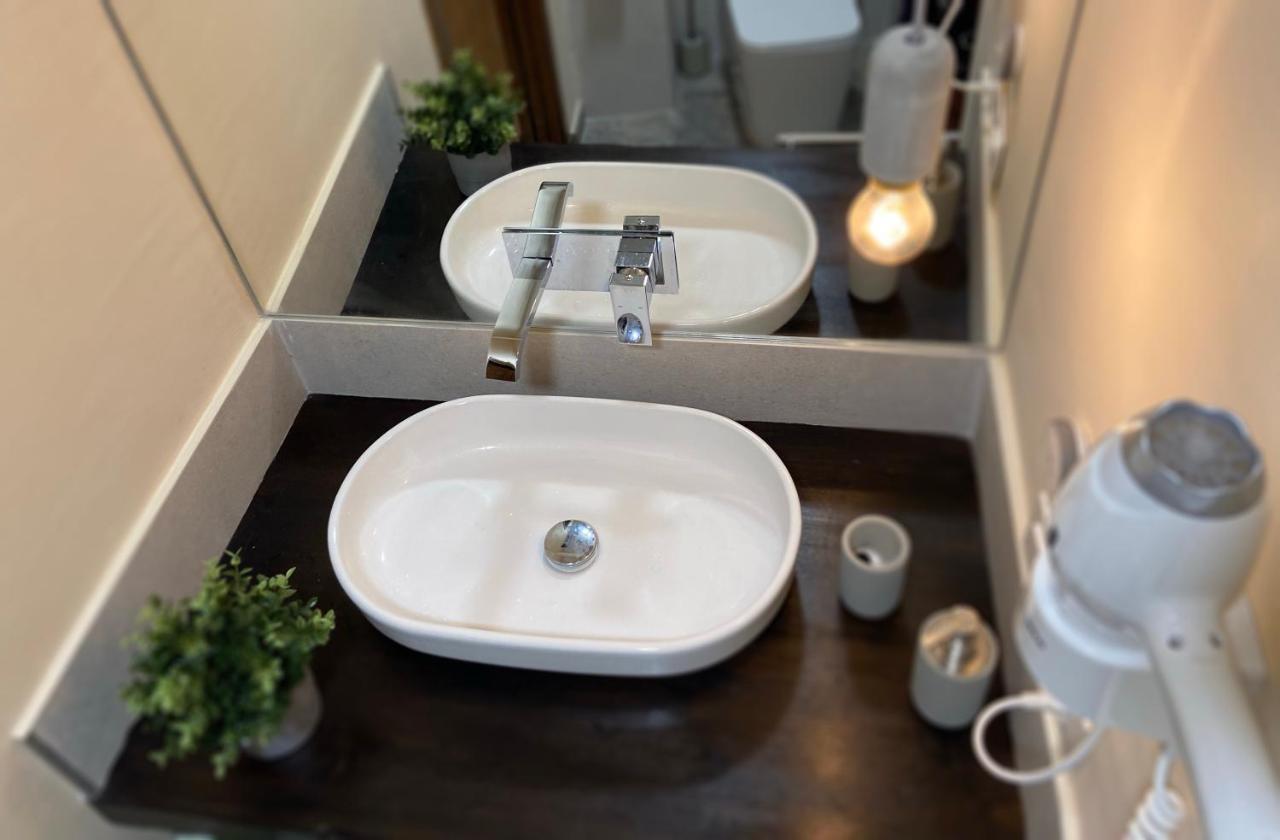 Gadeiras Suites - Apartamentos Turisticos De 2 Llaves Кадис Экстерьер фото