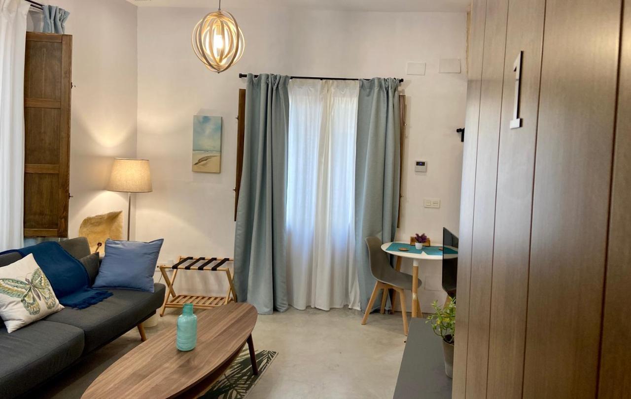 Gadeiras Suites - Apartamentos Turisticos De 2 Llaves Кадис Экстерьер фото